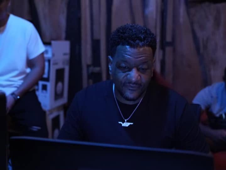 Keyz Bridgez at the studio console